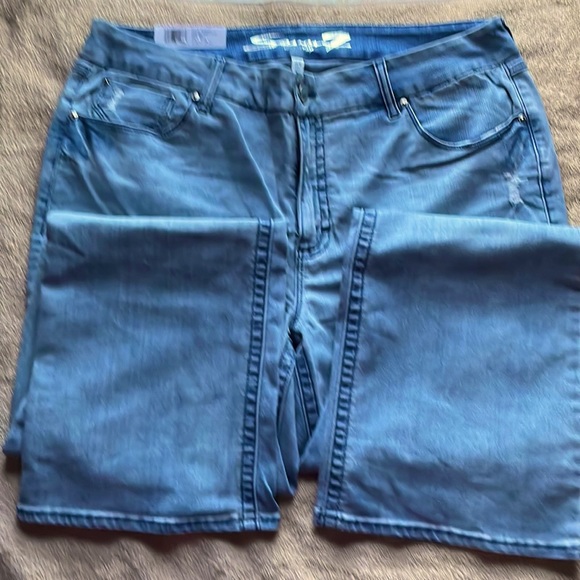 Seven7 Denim - Seven 7 size 18w brand new with tags boot cut denim jeans.